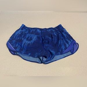 Lululemon Tye Dye Blue Shorts - Reg 6